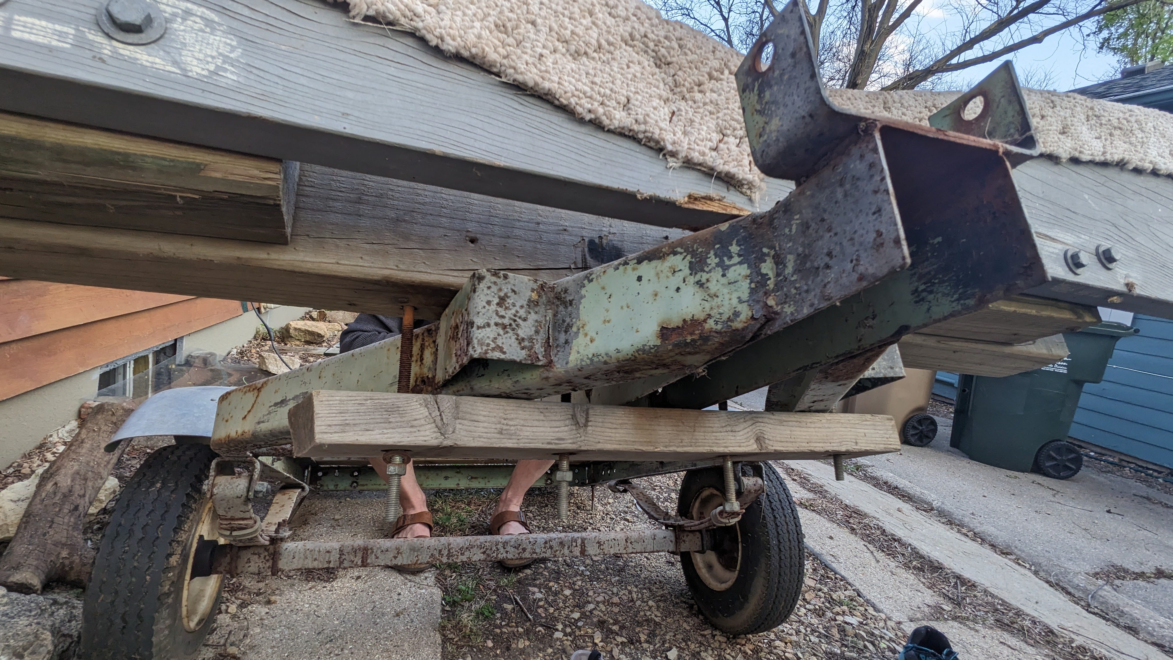 closeup on trailer tongue